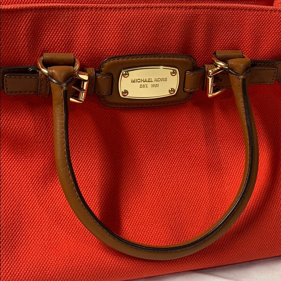 MK women’s satchel - Picture 2 of 13